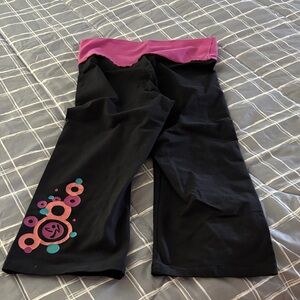 Zumba Fitness Black and Pink Capris
